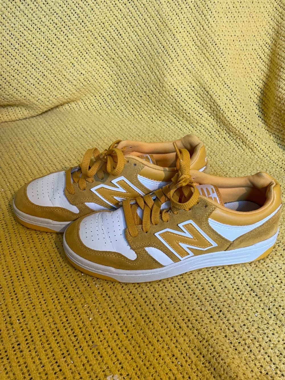 New Balance 480 Mustard Yellow & White Leather Suede Sneakers | Women's 7 - Picture 5 of 9